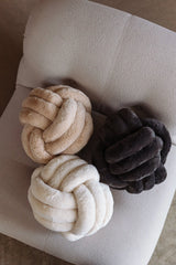 Knotty Pillow Cream